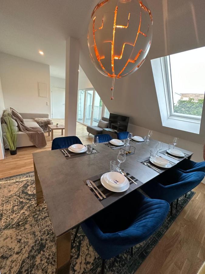 New With Spacious Balcony 18 Apartment Wien