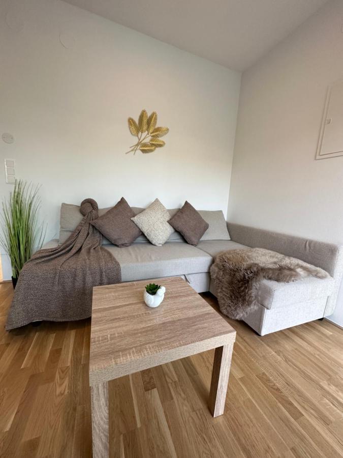 New With Spacious Balcony 18 * Wien